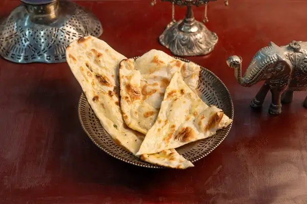 butter naan - biryani souq